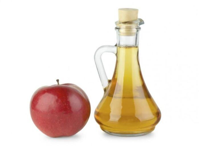 El vinagre de manzana trata la onicomicosis